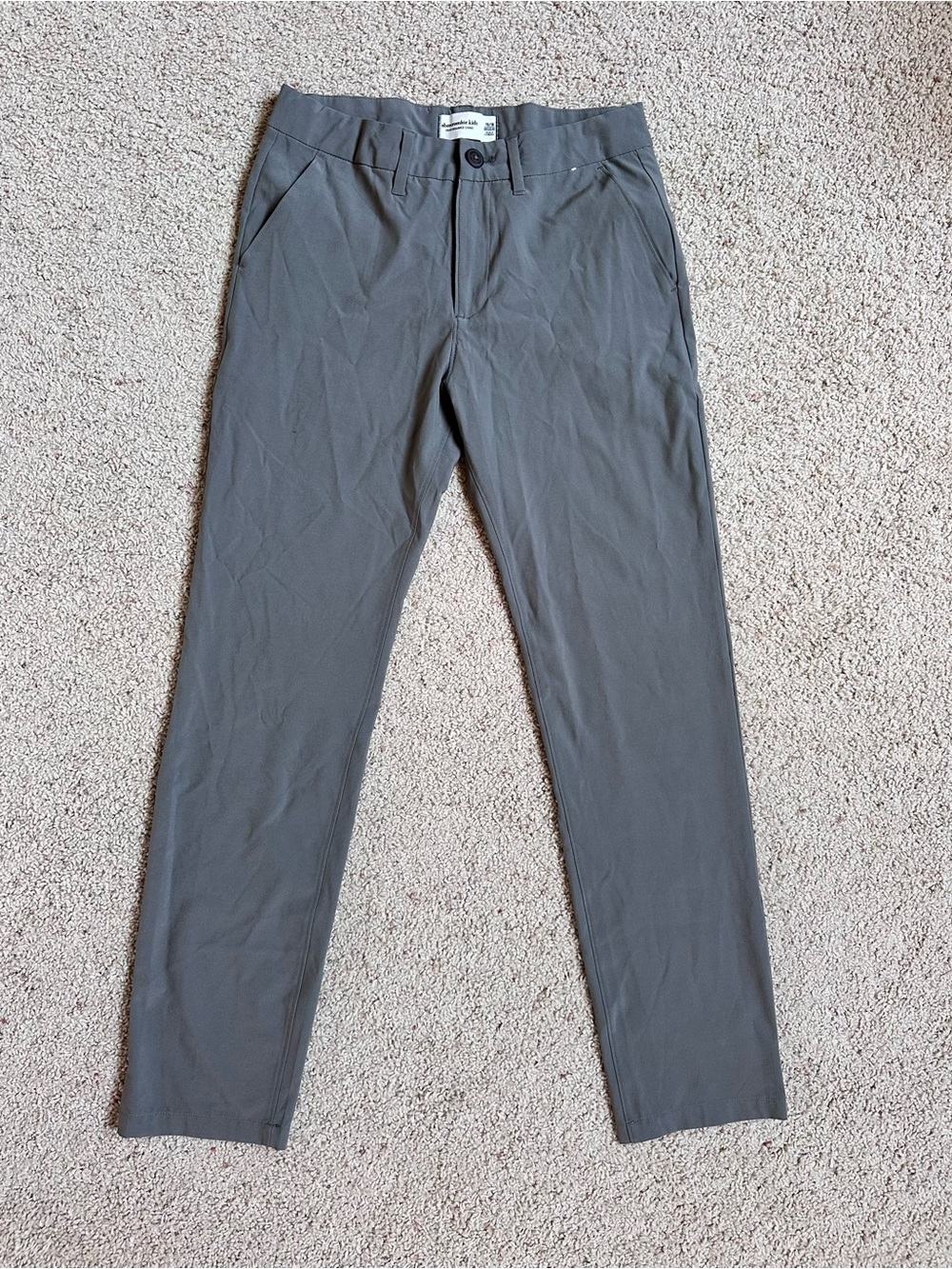Boys Abercrombie Performance Chinos (size 15/16)